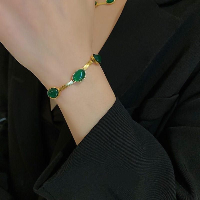 Luxury Oval Green Crystal Jewelry Set – Necklace with Matching Bracelet