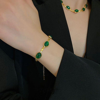 Luxury Oval Green Crystal Jewelry Set – Necklace with Matching Bracelet